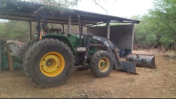 Trator agrícola John Dreere