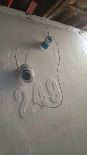 Vendo câmeras conexão por wifi