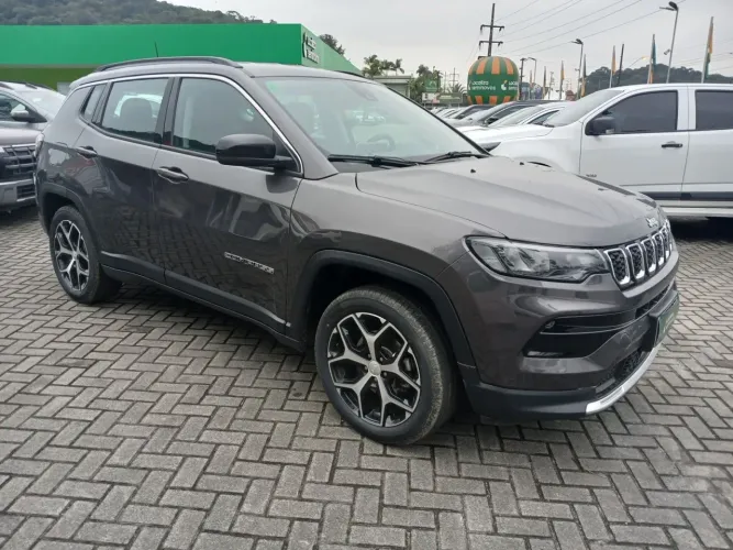 Jeep Compass Long. T270 1.3 TB 4X2 Flex AUT 2025