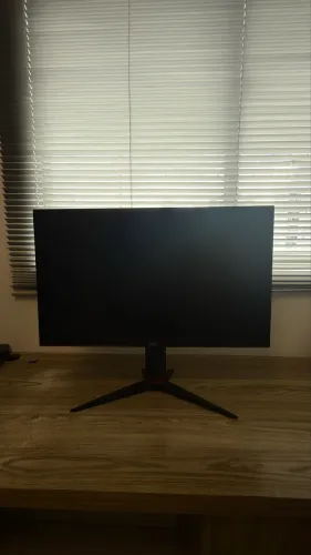 Monitor Gamer AOC Hero 27?