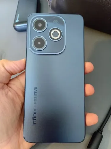 Infinix HOT 40i