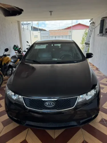 Kia Motors Cerato 1.6 16V Mec. 2011