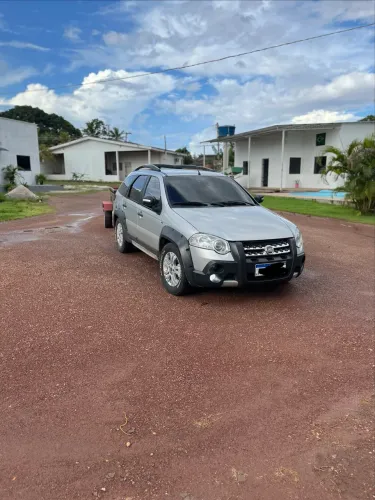 Fiat Palio Weekend Adventure Locker 1.8 Flex 2011