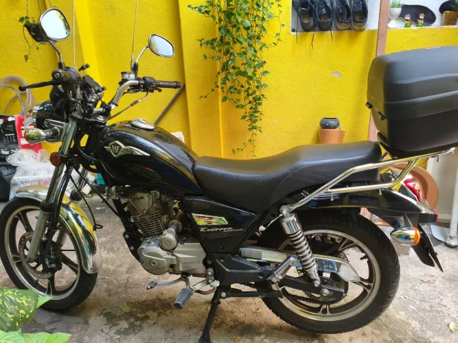 Moto Haojue Chopper 150cc - 2023