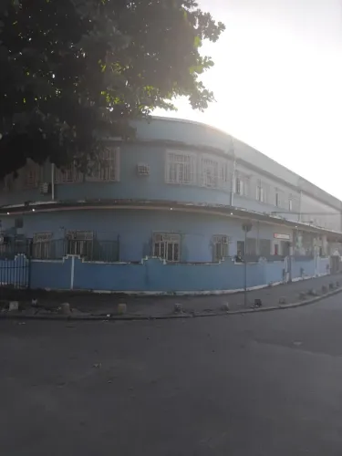 Bangu Centro - apto. 2 qtos. Junto Guanabara e Estação