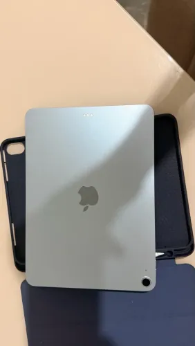 iPad Air M3