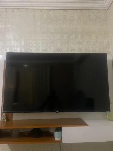Vendo Tv 50 polegadas nova