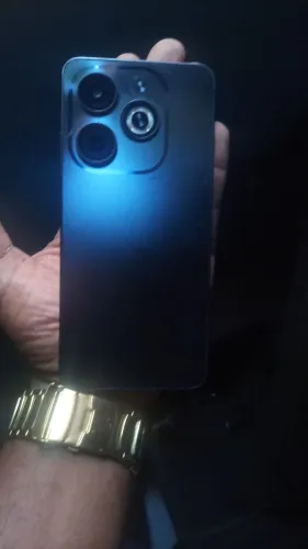 Infinix hot40i