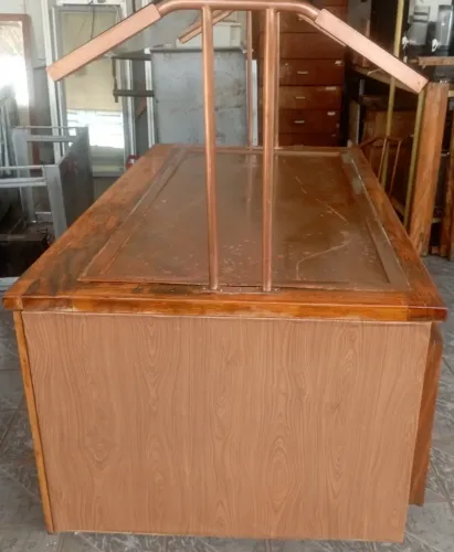 Balcão Refrigerado para salada.