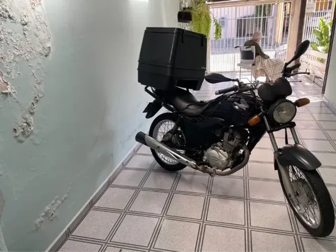 Honda CG 150 Fan ESi Flex 2011 - Aceito troca + volta