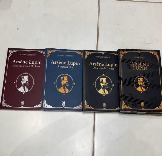 Diversos livros
