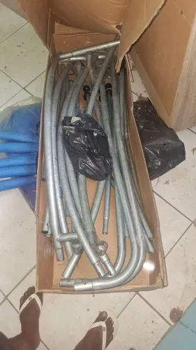Vendo um pula pula semi novo aceito cartão de crédito ou débito