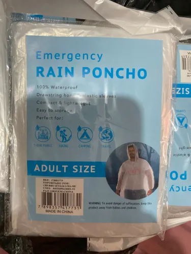 Capa de chuva descartável!!!