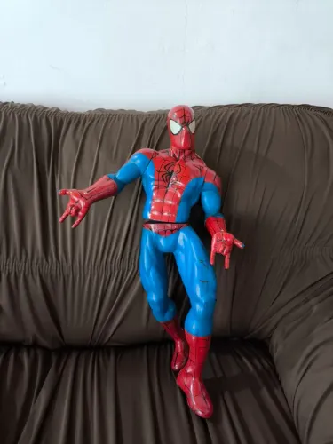 Homem Aranha com mais de Meio Metro por apenas 200 reais. Corre !!!! 