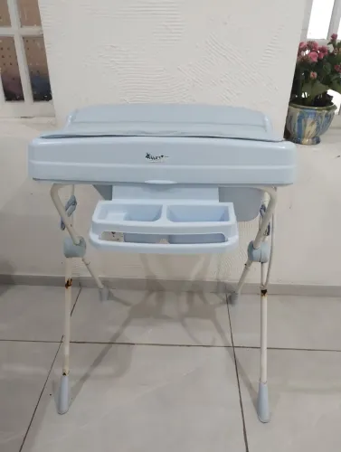 Banheira com trocador e suporte Burigotto