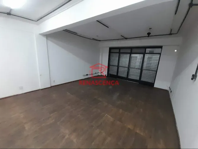 SALA COMERCIAL CENTRO DE CASCADURA