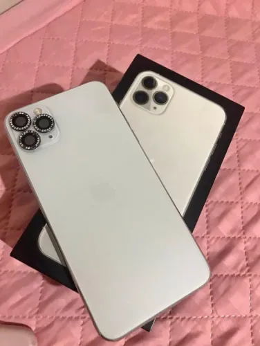 Vendo aphone 11 pro Max 