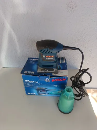 Lixadeira treme treme bosch GSS140 