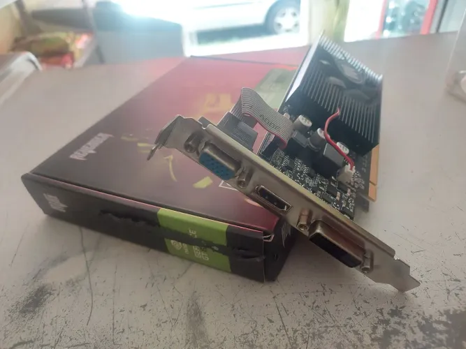 Placa de vídeo geforce GT610