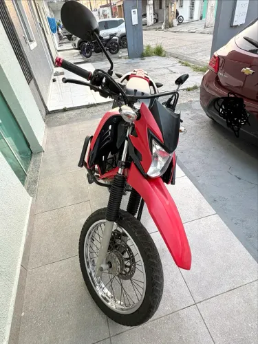 Moto Broz 160 2024