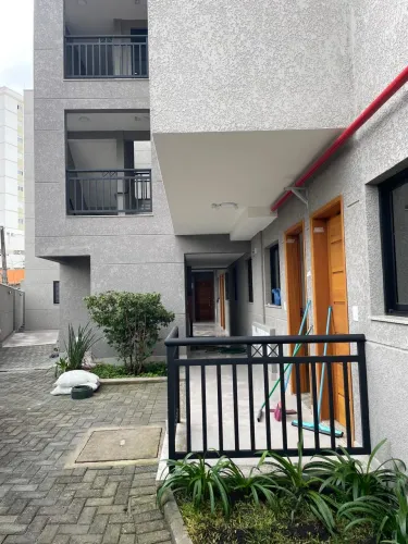 Casa no condomínio Condomínio Rua Neves Paulista para locação com 2 quartos, 49m²