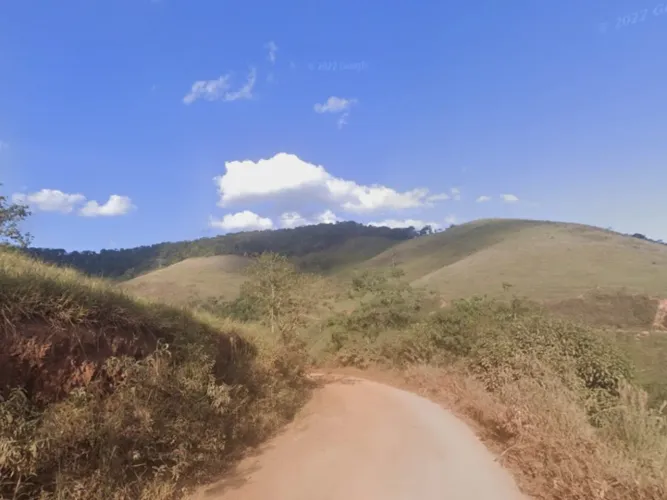 Imóvel Rural, A.T.: 308ha, Dores do Paraibuna, Santos Dumont/MG