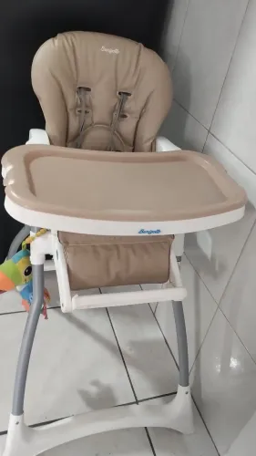 Cadeira de alimentação