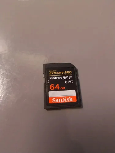 Cartão de Memória SanDisk Extreme Pro 200MBs 64GB