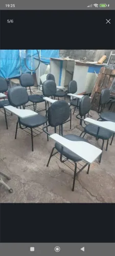 CADEIRAS UNIVERSITÁRIA COM PRANCHA LATERAL 