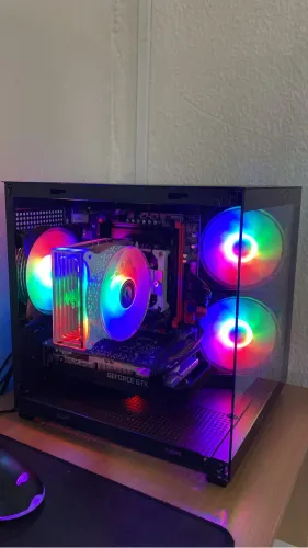 Vende-se PC gamer, semi novo 