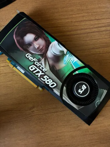 Placa de Vídeo (Com Defeito) GeForce NVidia ECS GTX 580