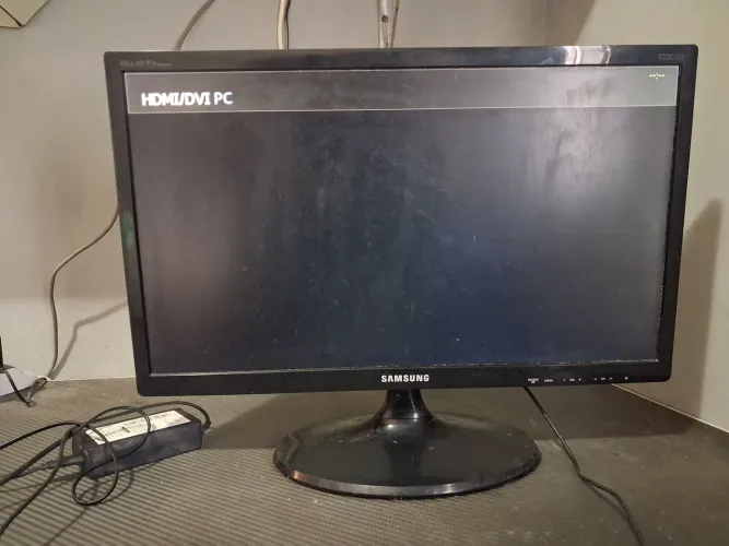 Monitor tv Samsung de 21,5