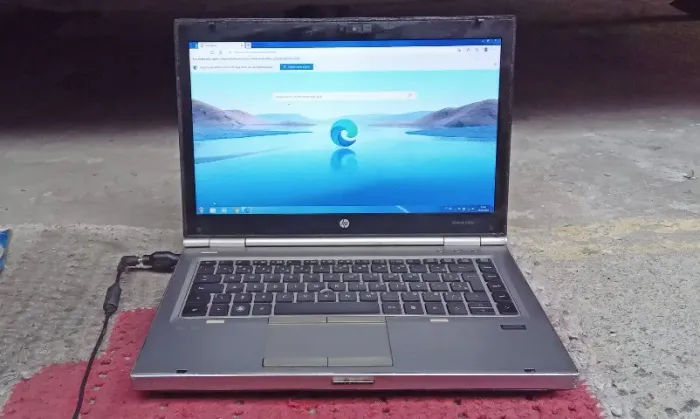 Notebook Hp Core i7 Hd de 160gb Windows 10 funcionando