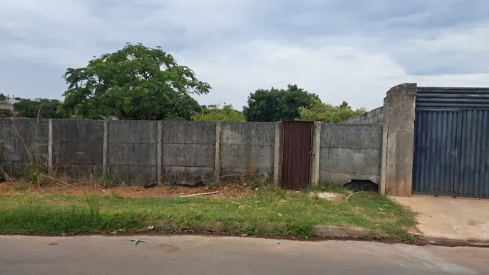 Lote à venda no Setor Amin Camargo Oportunidade imperdível!