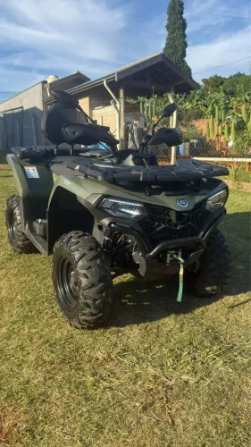 Quadriciclo único dono 4x4