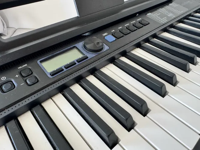 Teclado Casio CT-S300