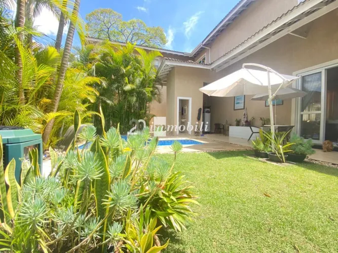 Casa para alugar em Carapicuíba, Granja Viana, com 5 quartos, com 358 m², Golf Village