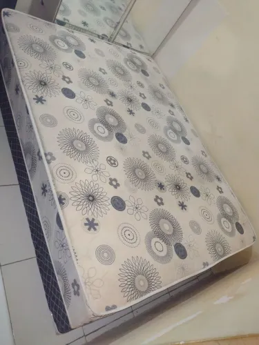 Cama de casal em mola ensacada, sonho real tamanho 1,38 por 1,88