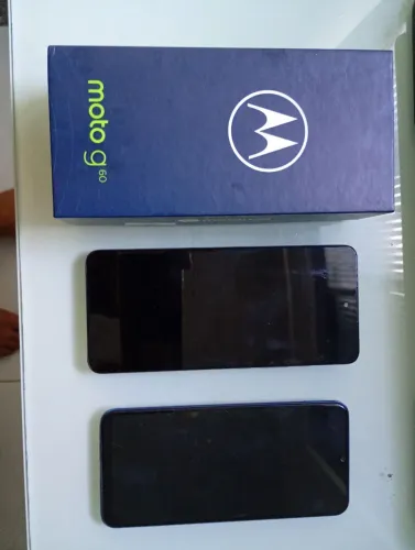 Celulares com defeito