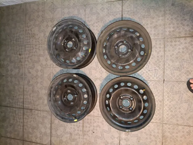 Rodas de Ferro (Hyundai) Aro 14