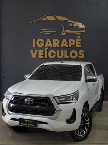 Toyota Hilux CD SRX 4X4 2.8 TDI 16V Diesel Aut. 2023