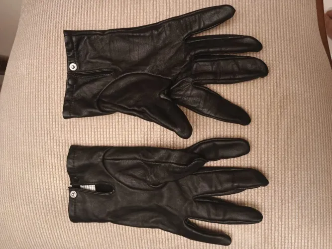 Luva 100% Couro Oficial Militar Preto. Marca: Di Sant. Tamanho: M