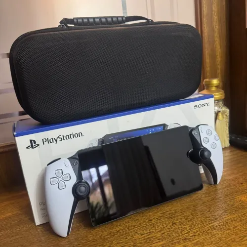 Playstation Portal (Semi-Novo na caixa) + Estojo de Transporte