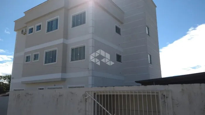 Apartamento com 3 quartos/dormitórios no bairro Fundos, em Biguaçu - SC