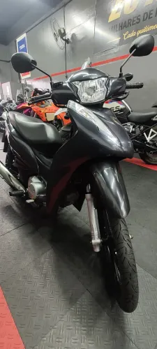 Vendo biz125 ex , a mais completa