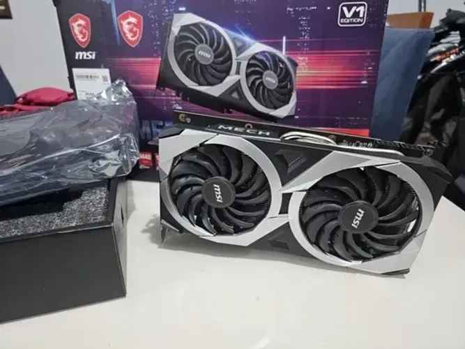 Placa de vídeo rx 6750xt 12gb