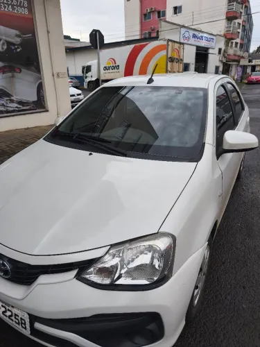 Toyota Etios XS Sedan 1.5 Flex 16V 4P Mec. 2018