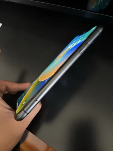 iPhone 11 64gb nunca aberto