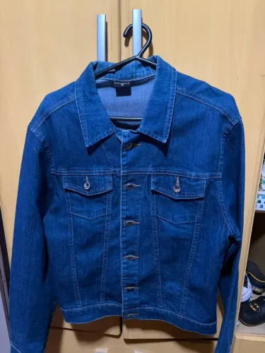 Jaqueta Jeans feminina, Sawary. Tamanho G . Usada poucas vezes