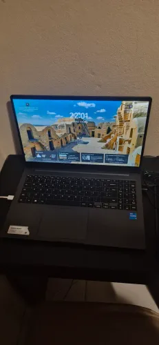 Samsung Galaxy Book2 Core i5 15,6" Full HD - Excelente Estado